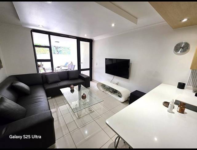 2 BEDROOM APARTMENT FOR SALE IN SANDTON CENTRAL